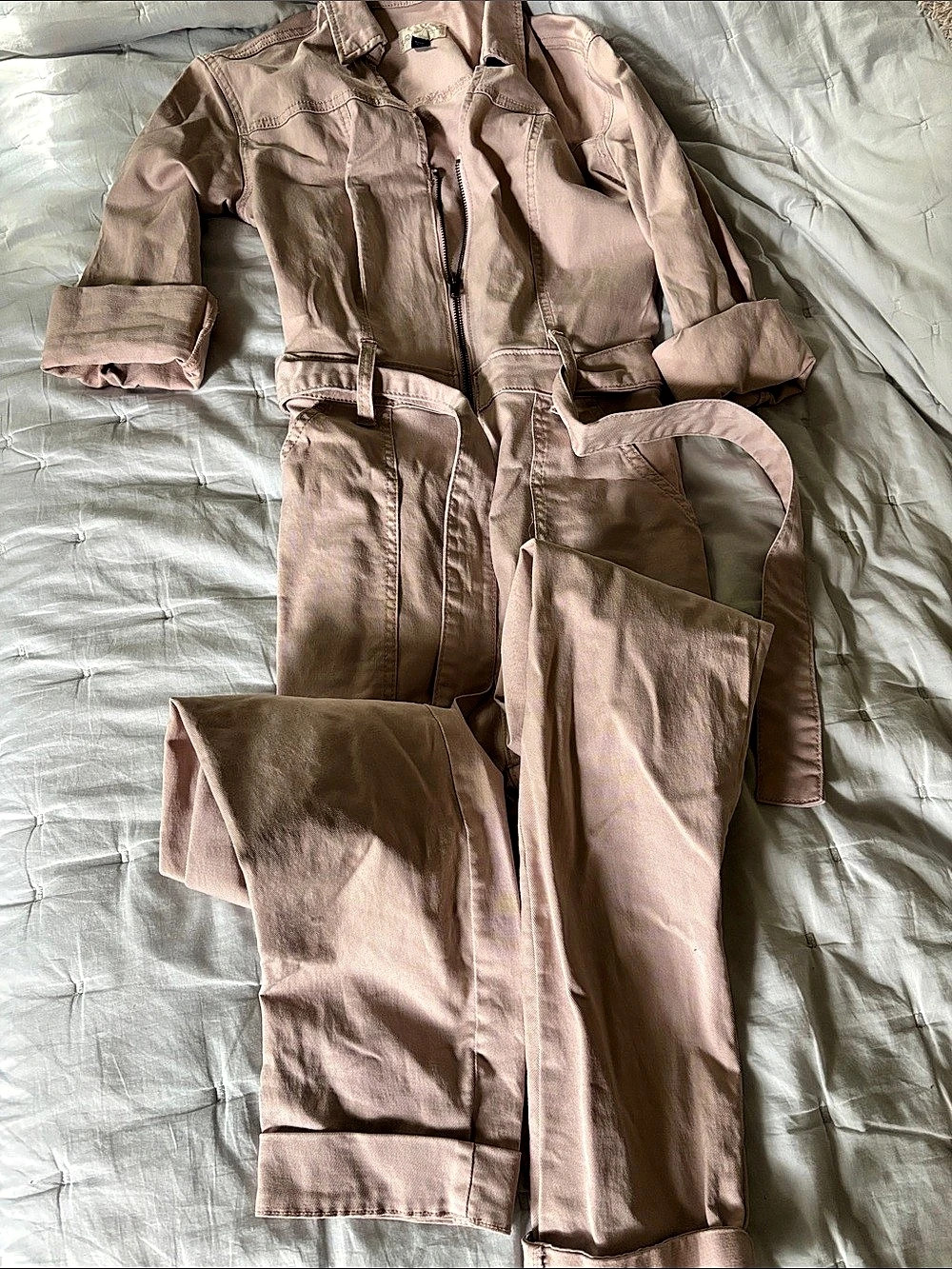 Universal thread Jumpsuit - Picture 2 of 6